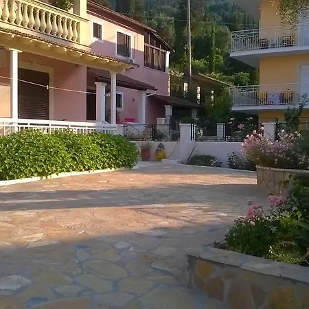 Twins Benitses (Corfu)